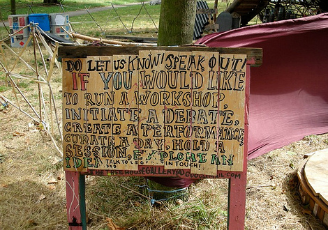 Sign at the Treehouse Gallery, Summer 2009